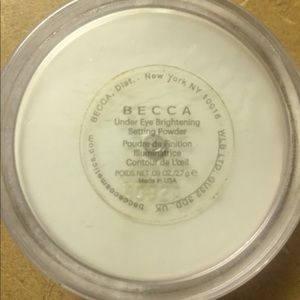 Becca Under-eye Brightening Setting Powder